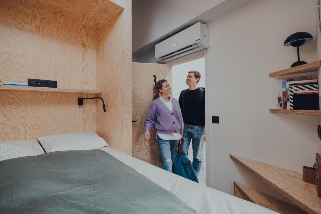 Double Room,1359575726:JPEG